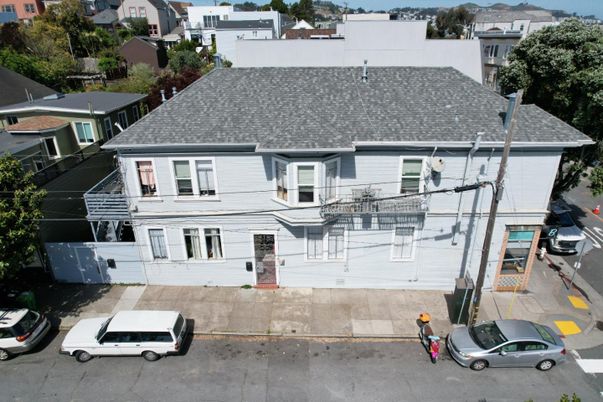 Exterior, Drone