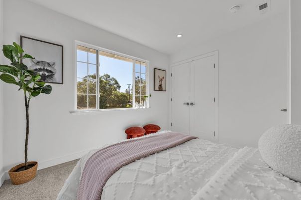 Bedroom, Interior, Recessed Lighting