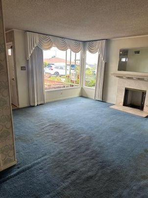 Empty room, Fireplace, Interior