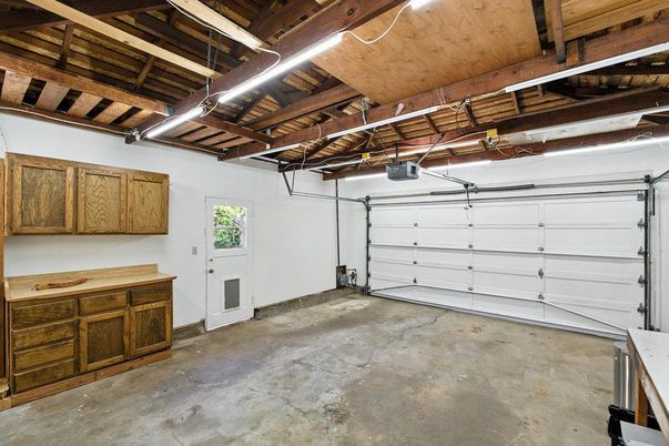 Garage, Interior, Wooden Beams, Wooden Ceilings