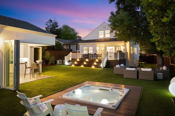 Backyard, Exterior, Hot Tub