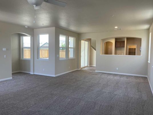 Empty room, Interior, Recessed Lighting