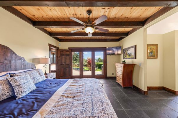 Bedroom, Interior, Wooden Beams, Wooden Ceilings