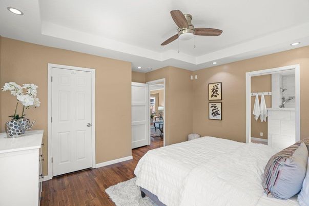 Bedroom, Interior, Recessed Lighting, Wood Texture Flooring