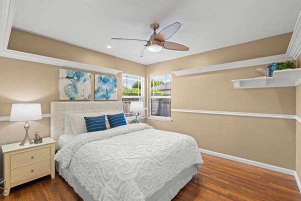 Bedroom, Interior, Recessed Lighting, Wood Texture Flooring