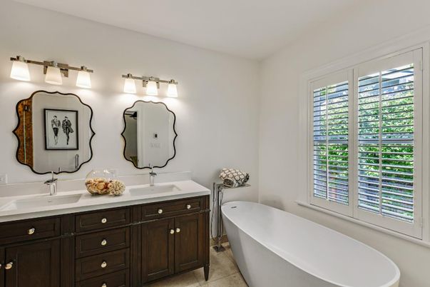 Bathroom, Dual Sink Vanities, Free Standing Baths, Interior