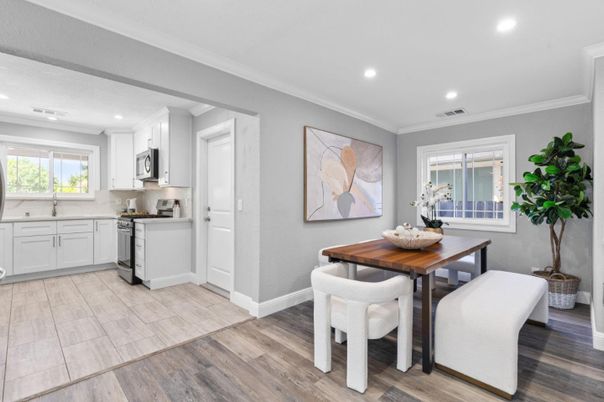 Dining room, Interior, Kitchen, Recessed Lighting, Wood Texture Flooring