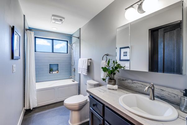 Bathroom, Dual Sink Vanities, Interior, Recessed Lighting