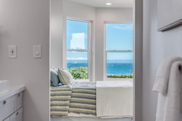 Bedroom, Interior, Recessed Lighting, Water