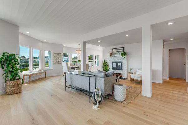 Dining room, Fireplace, Interior, Living room, Pendant Lights, Recessed Lighting, Wood Texture Flooring