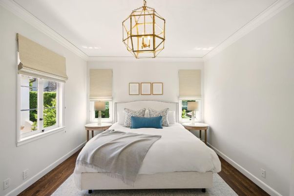 Bedroom, Interior, Pendant Lights, Wood Texture Flooring