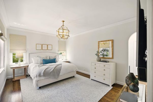 Bedroom, Chandelier, Interior, Pendant Lights, Wood Texture Flooring
