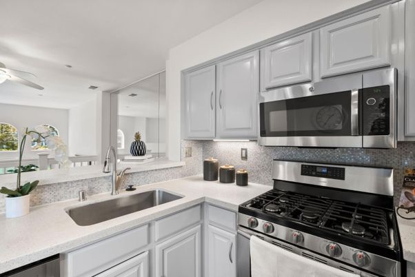 Interior, Kitchen, Stainless Steel Appliances