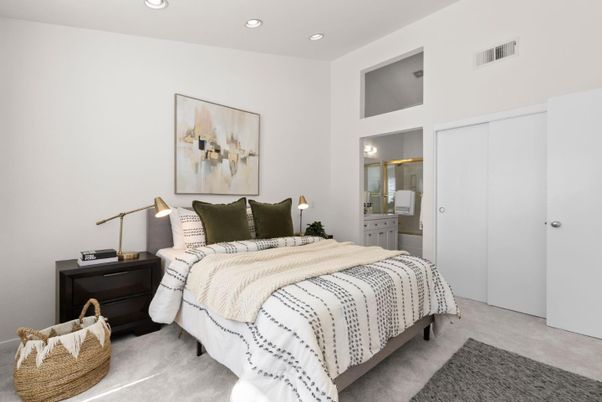 Bedroom, Interior, Recessed Lighting
