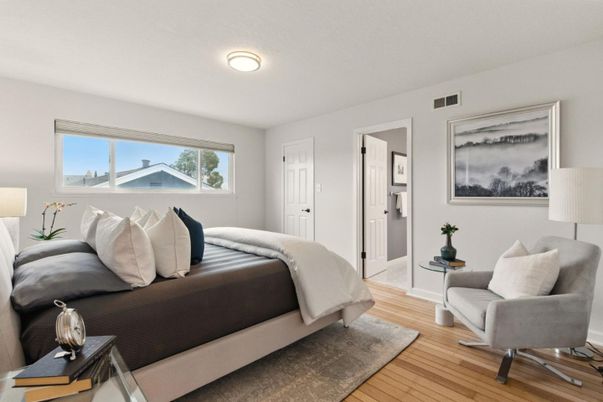 Bedroom, Interior, Wood Texture Flooring