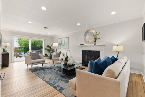 Fireplace, Interior, Living room, Recessed Lighting, Wood Texture Flooring