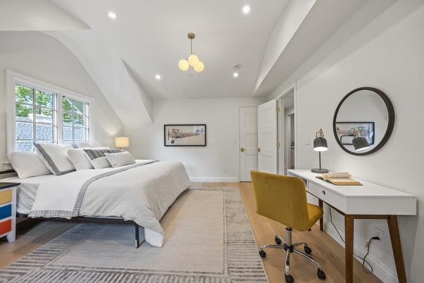 Bedroom, Home Office, Interior, Pendant Lights, Recessed Lighting, Wood Texture Flooring