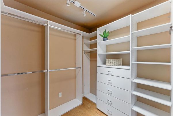 Interior, Walk-in Closets, Wood Texture Flooring