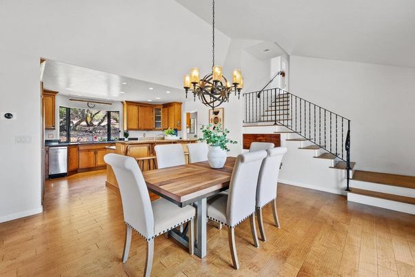 Chandelier, Dining room, Interior, Kitchen, Recessed Lighting, Wood Texture Flooring