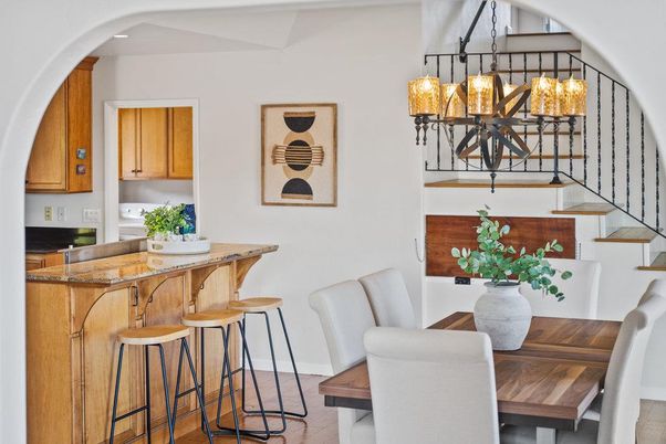 Chandelier, Dining room, Interior, Kitchen, Pendant Lights