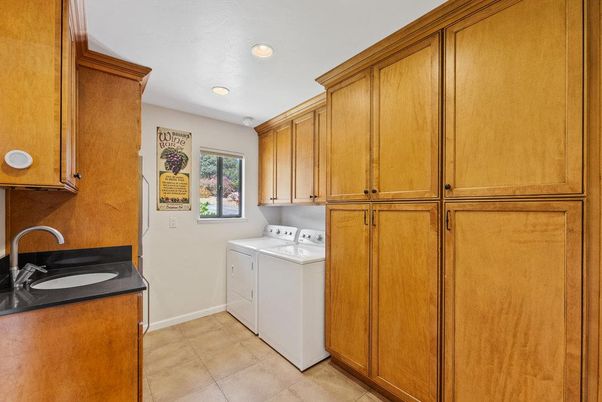 Interior, Recessed Lighting, Washer