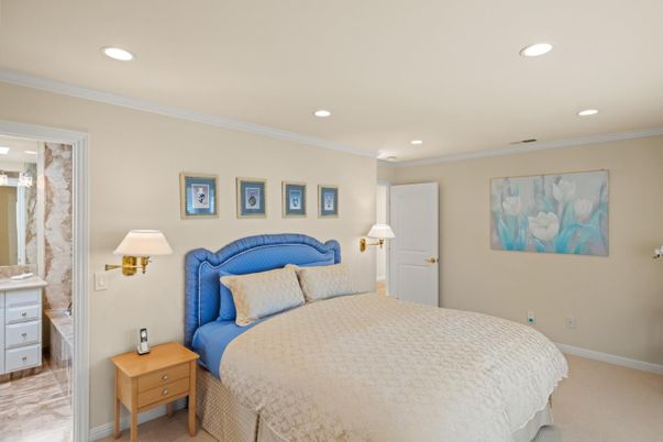 Bedroom, Interior, Recessed Lighting
