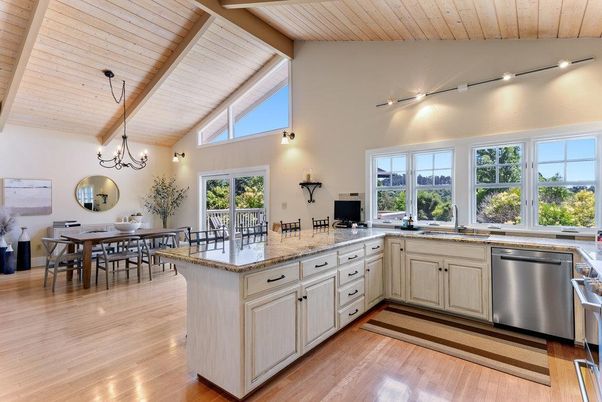 Chandelier, Dining room, Interior, Kitchen, Wooden Ceilings, Wood Texture Flooring