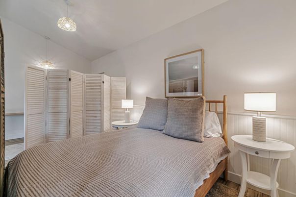 Bedroom, Interior, Pendant Lights, Wood Texture Flooring