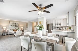 Dining room, Interior