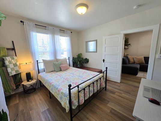 Bedroom, Interior, Wood Texture Flooring