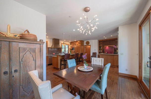 Dining room, Interior, Kitchen, Pendant Lights, Recessed Lighting, Wood Texture Flooring
