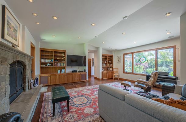 Fireplace, Interior, Living room, Recessed Lighting, Wood Texture Flooring