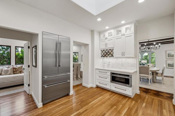 Dining room, Interior, Kitchen, Recessed Lighting, Stainless Steel Appliances, Wood Texture Flooring