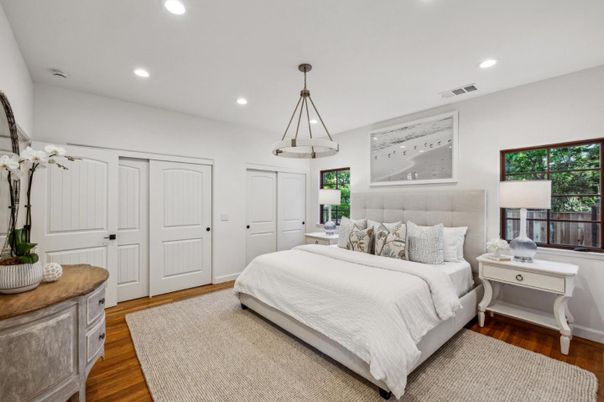 Bedroom, Interior, Pendant Lights, Recessed Lighting, Wood Texture Flooring