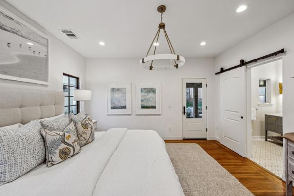 Bedroom, Interior, Pendant Lights, Recessed Lighting, Wood Texture Flooring