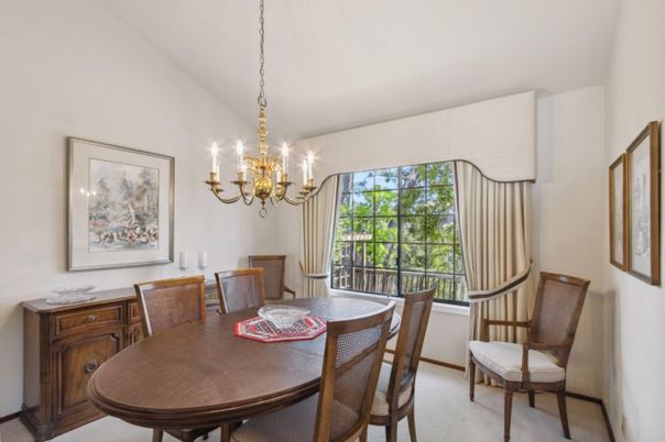 Chandelier, Dining room, Interior