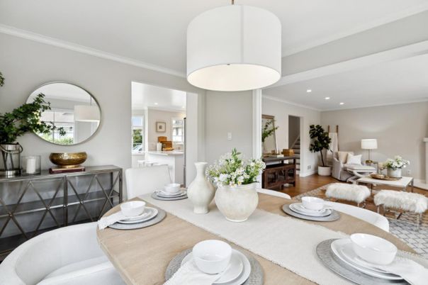 Dining room, Interior, Living room, Recessed Lighting, Wood Texture Flooring