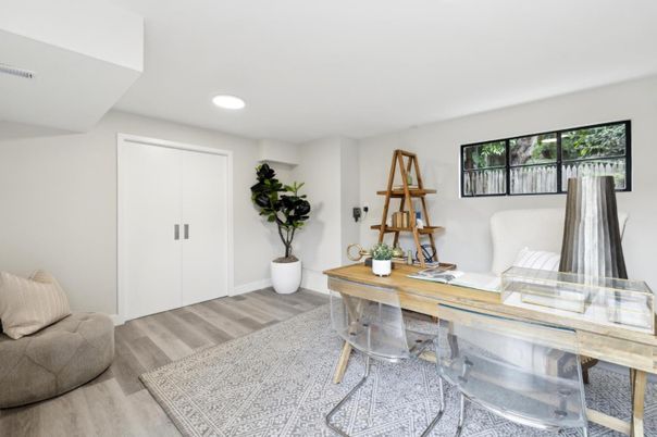Home Office, Interior, Recessed Lighting, Wood Texture Flooring