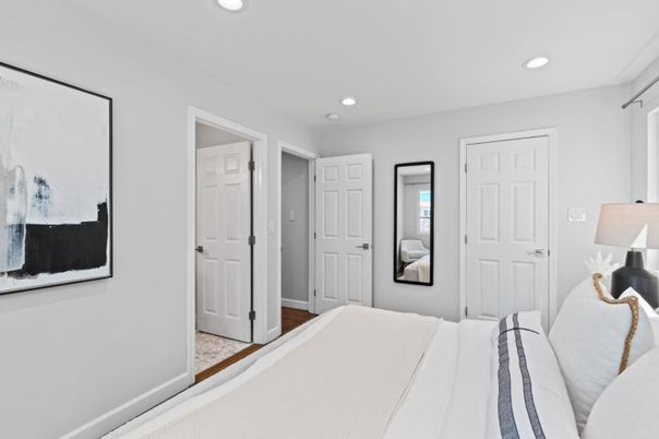 Bedroom, Interior, Recessed Lighting