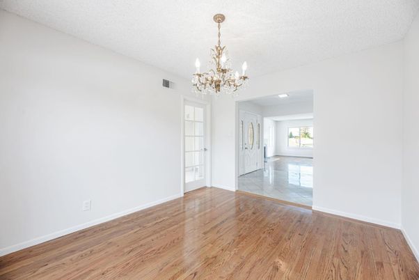 Chandelier, Empty room, Interior, Recessed Lighting, Wood Texture Flooring