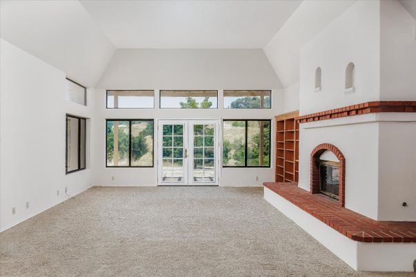 Empty room, Fireplace, Interior
