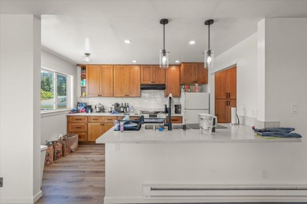 Interior, Kitchen, Pendant Lights, Recessed Lighting, Wood Texture Flooring