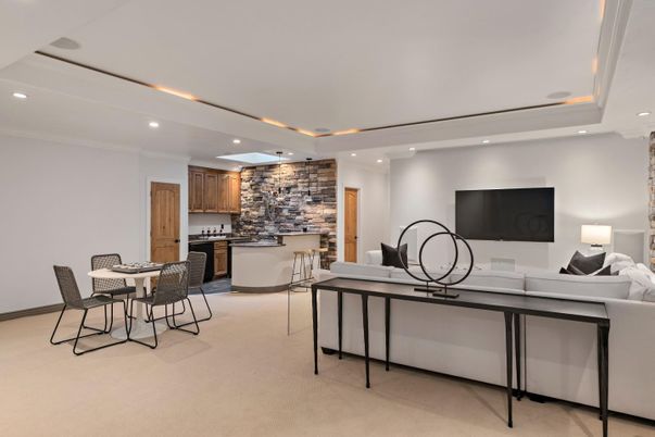 Dining room, Interior, Kitchen, Living room, Recessed Lighting