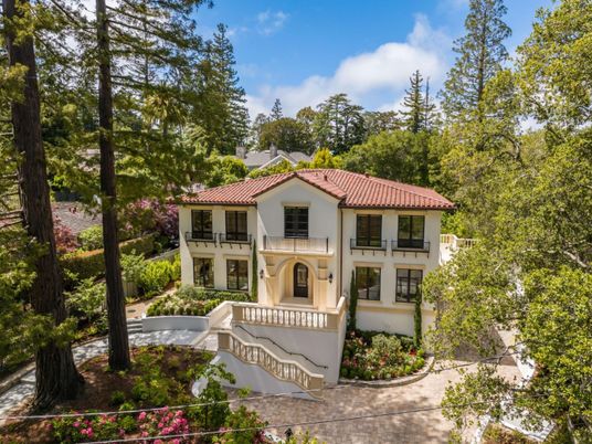 Backyard, Exterior, Facade, Mediterranean