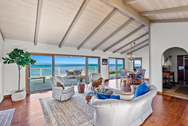 Chandelier, Dining room, Interior, Living room, Water, Wooden Beams, Wooden Ceilings, Wood Texture Flooring