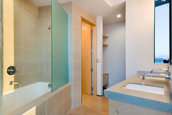 Bathroom, Interior, Recessed Lighting