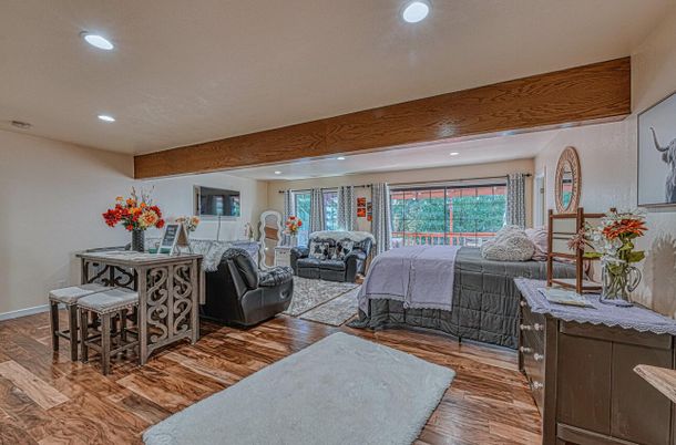 Interior, Living room, Recessed Lighting, Wooden Beams, Wood Texture Flooring