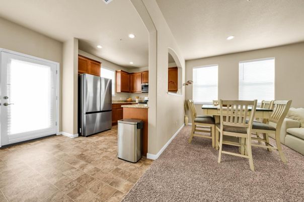 Dining room, Interior, Kitchen, Recessed Lighting