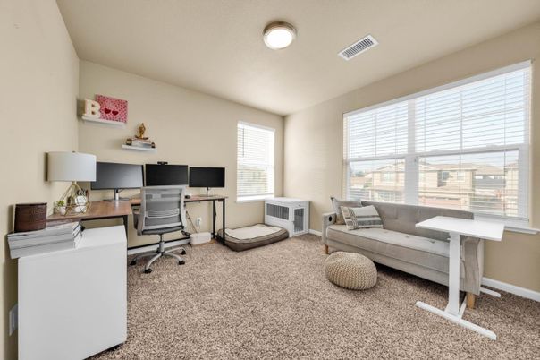 Home Office, Interior
