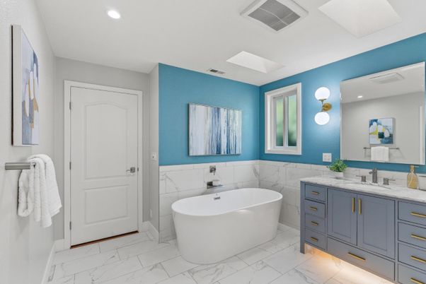 Bathroom, Dual Sink Vanities, Free Standing Baths, Interior, Marble, Recessed Lighting
